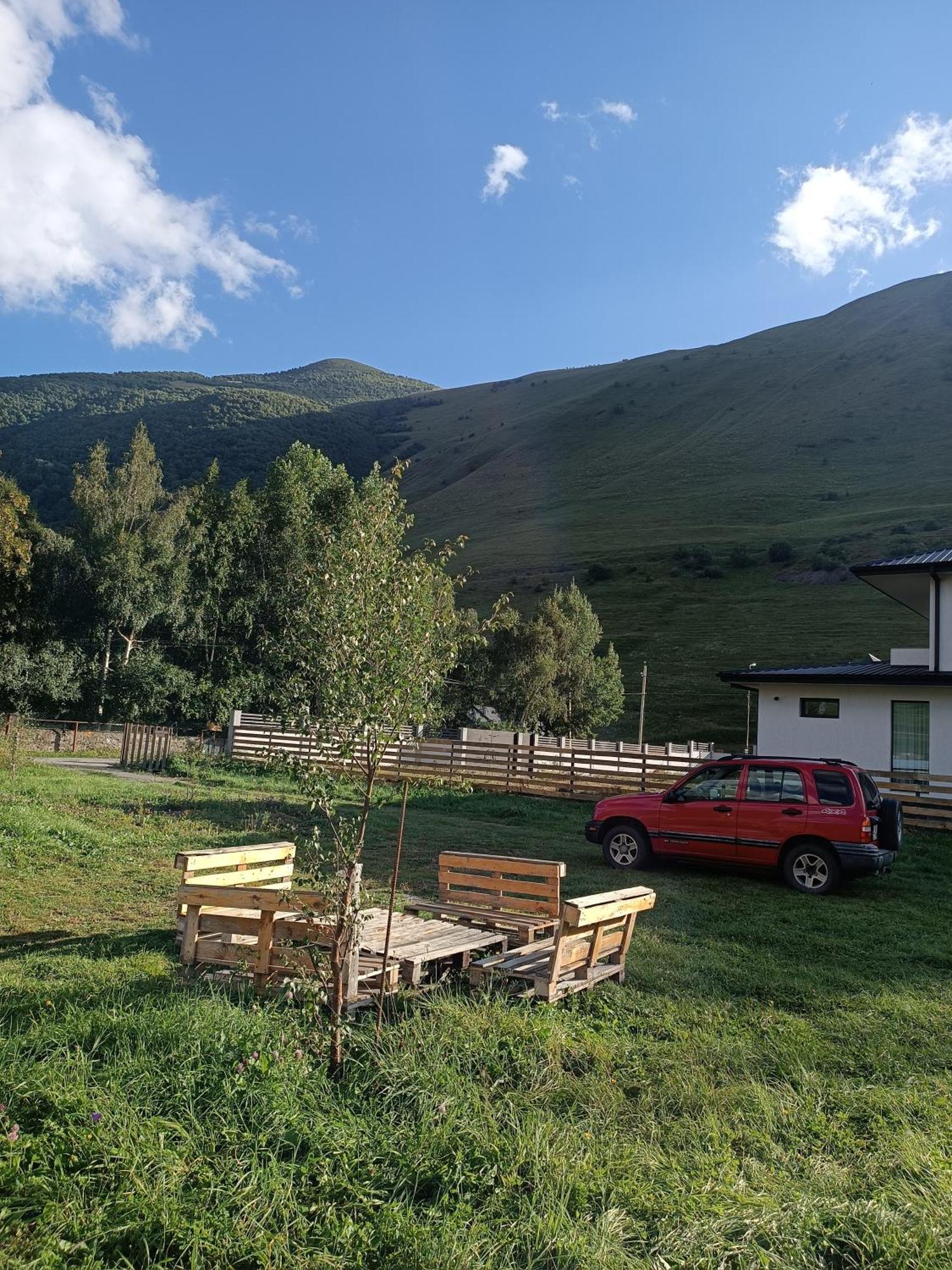 Cottage Natali Stepantsminda Exterior photo